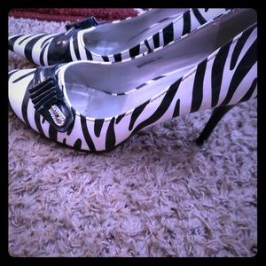 Zebra heels